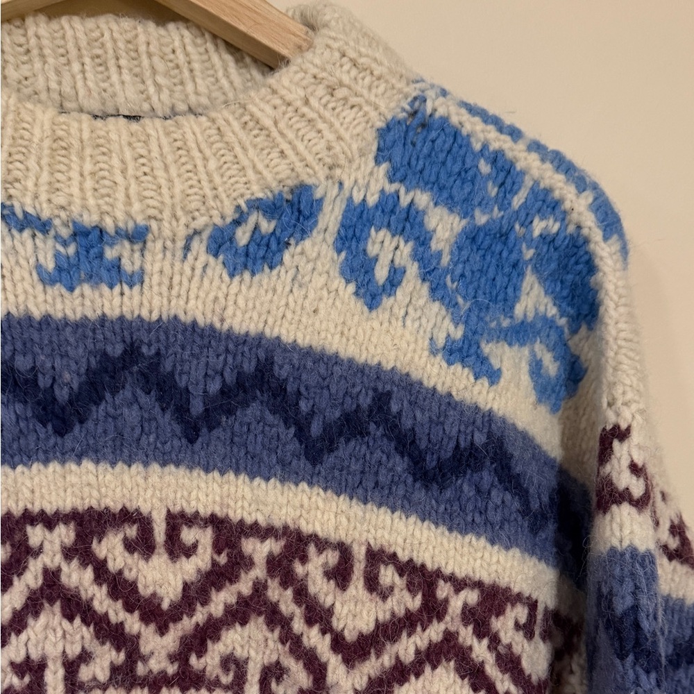 🩵 Vintage 90s 100% Wool Otavalo Knit Sweater | Chunky Fair Isle Cozy Pullover - Picture 4 of 10